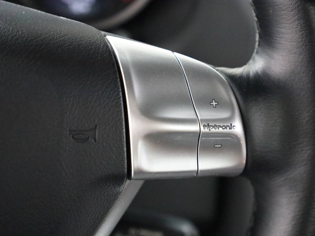 Used 2008 Arctic Silver Metallic Porsche Cayman image 24
