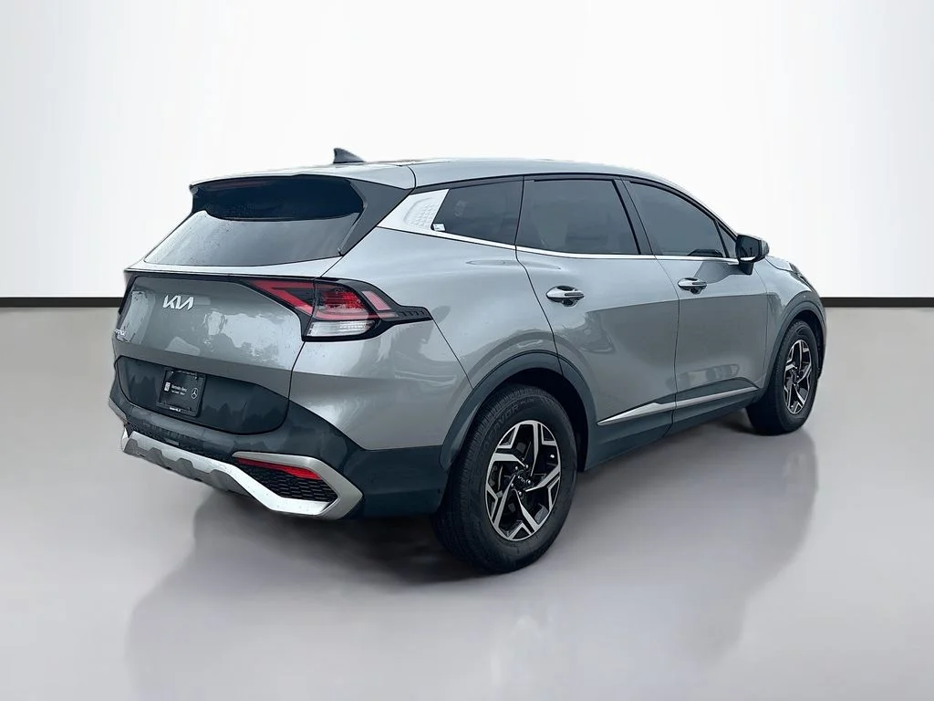 Used 2023 Steel Gray Kia LX image 4
