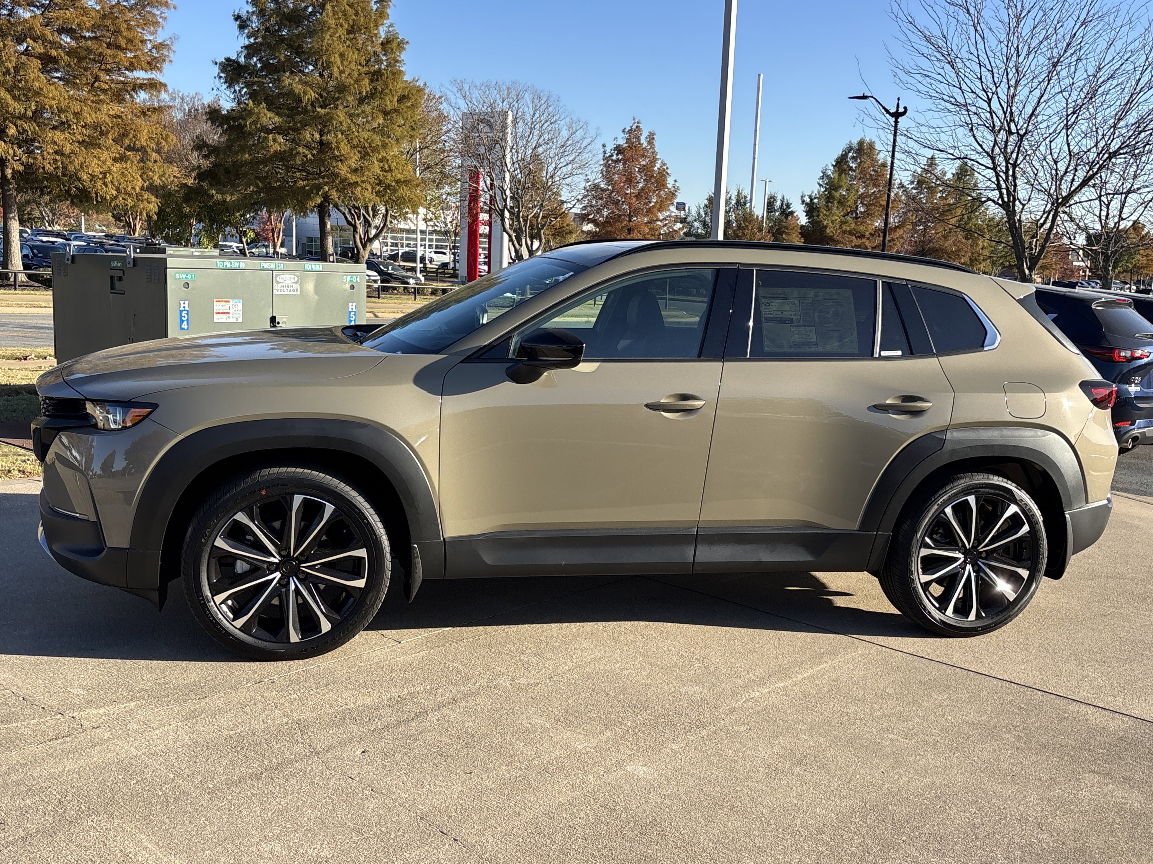 2026 Mazda CX-50 Premium Plus - Photo 11