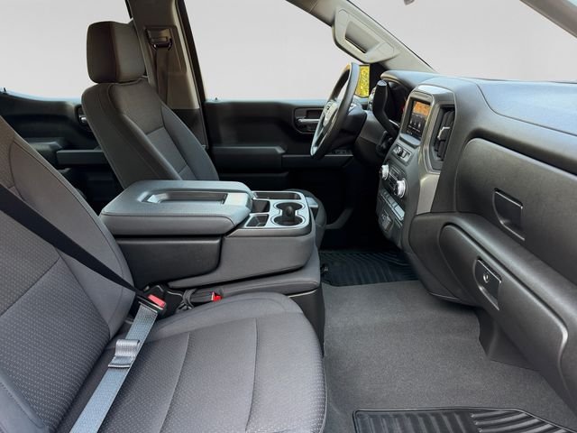 Used 2024 White GMC Pro image 12