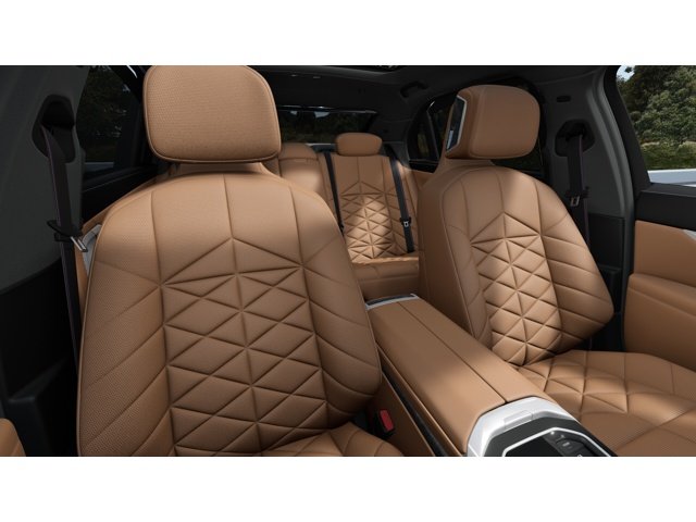 New 2026 Mineral White Metallic BMW  image 11