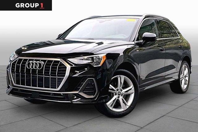 2020 Audi Q3 S line Premium