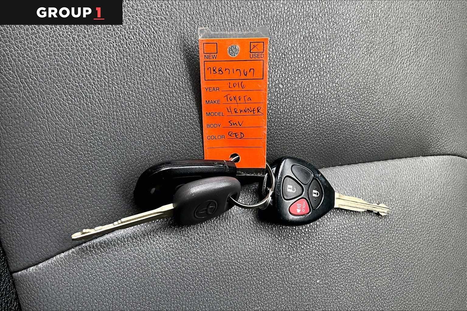 Used 2016 Barcelona Red Metallic Toyota SR5 Premium image 15