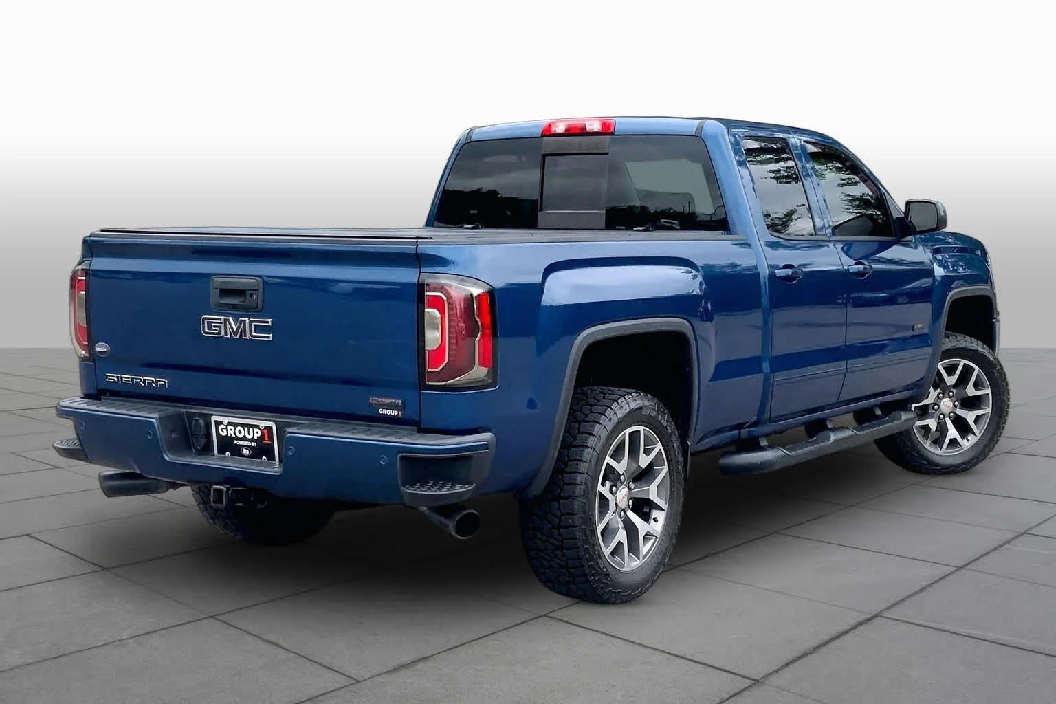 Certified Used 2017 Stone Blue Metallic GMC SLT image 13