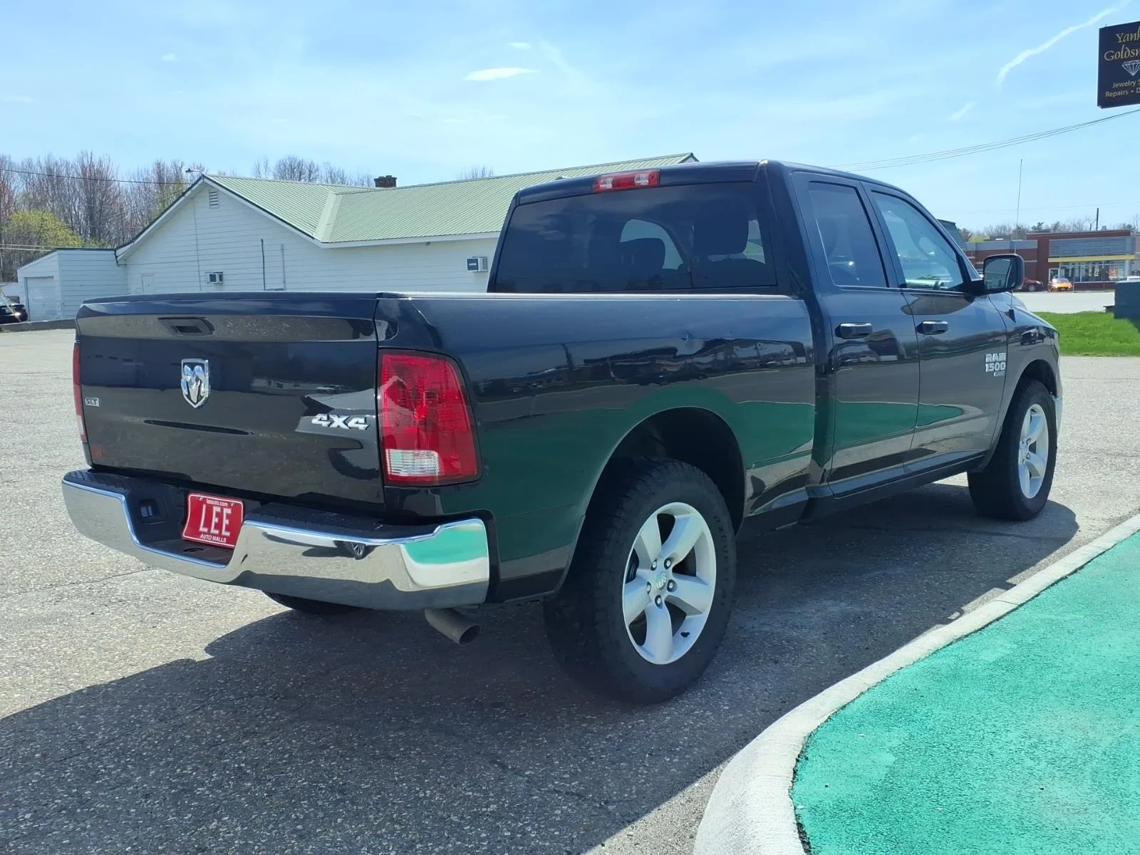 Used 2024 Diamond Black Ram SLT image 5