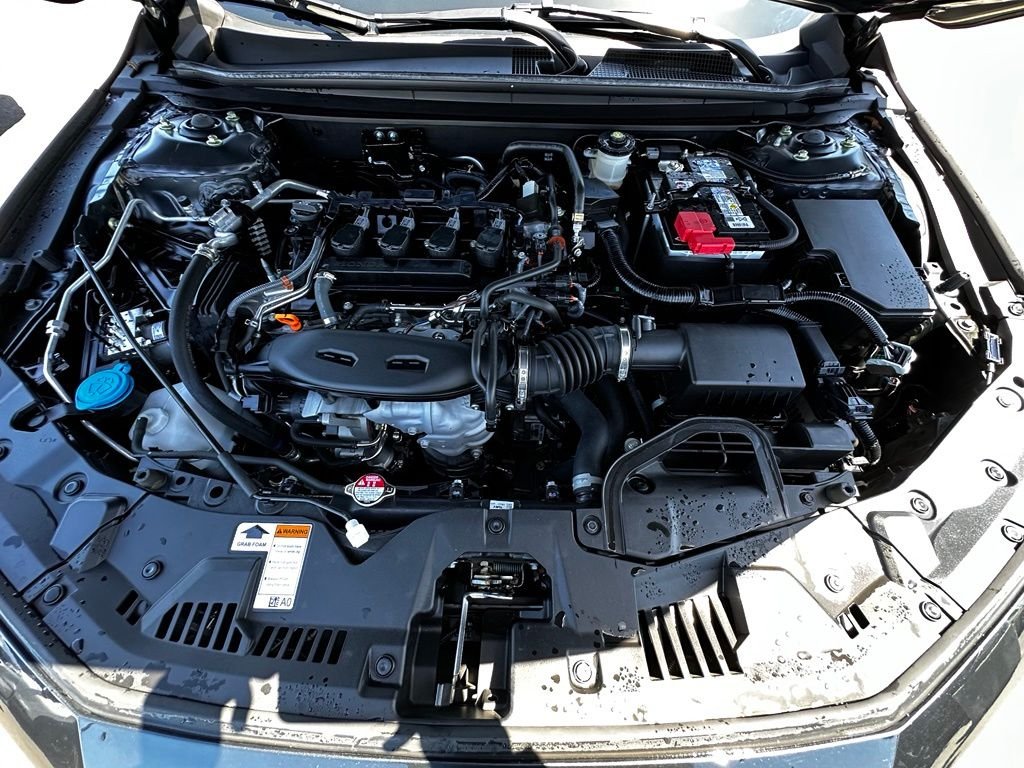 Used 2024  Honda EX image 15
