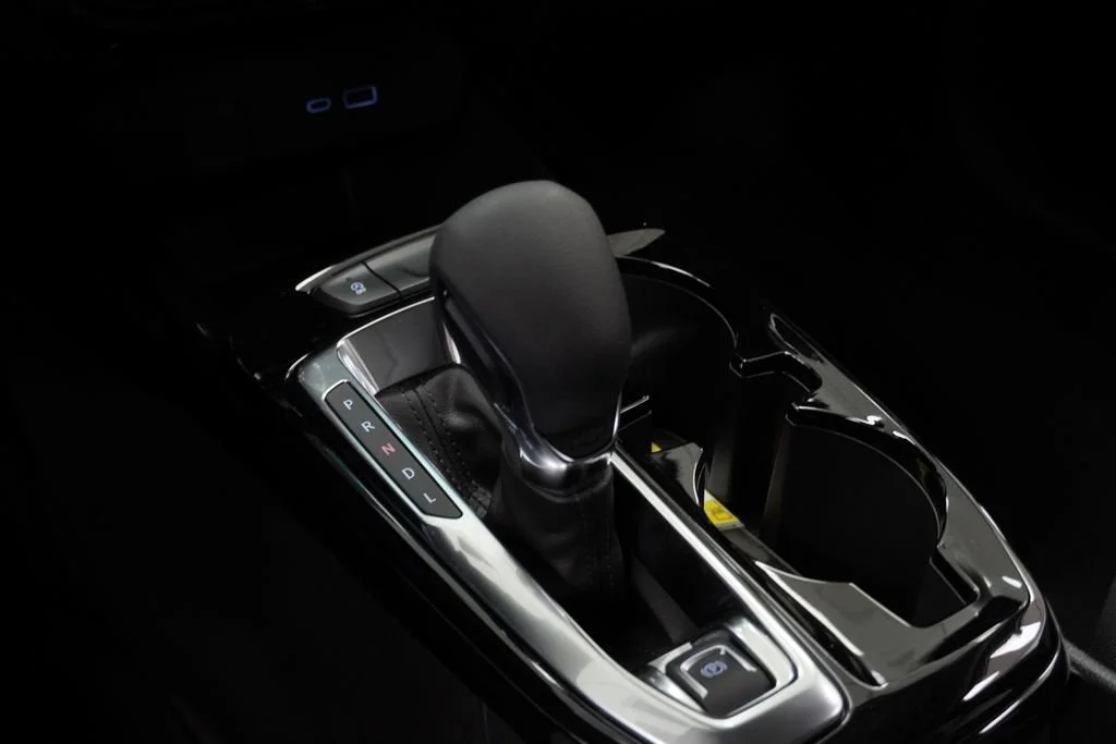 New 2026 Summit White Chevrolet LT image 18