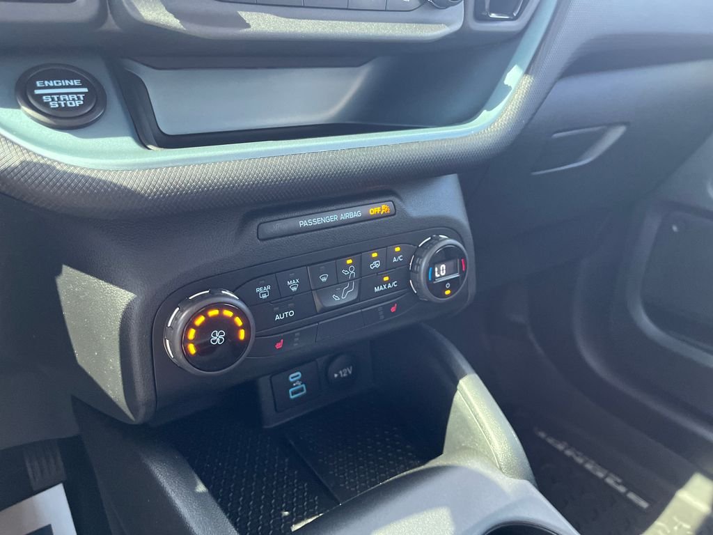 Used 2021 Blue Ford Badlands image 20