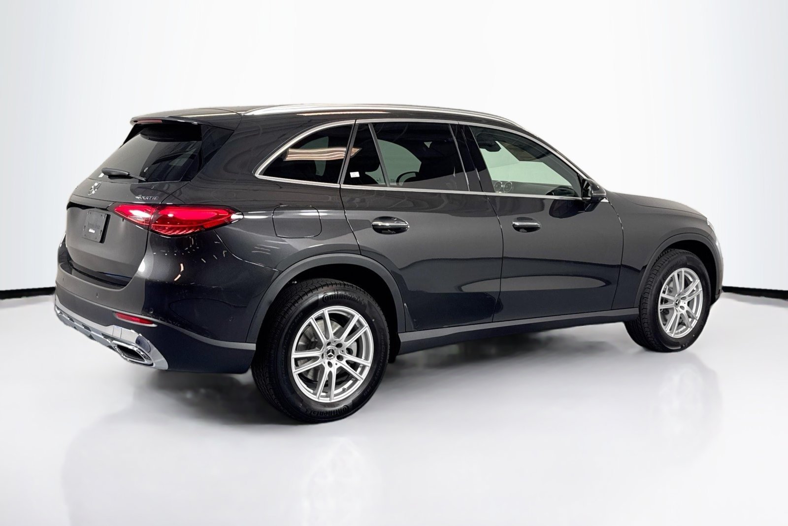 New 2026 Graphite Grey Metallic Mercedes-Benz GLC 300 image 5