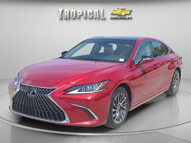 Used 2024 Red Lexus ES 350 Luxury image 1