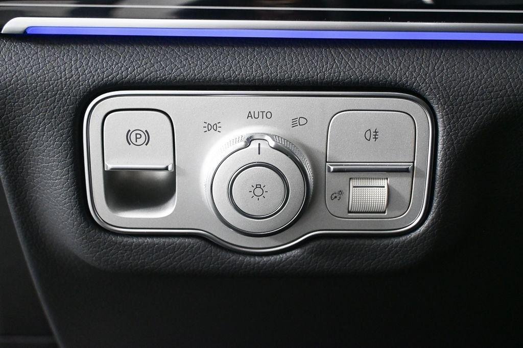 New 2026 MANUFAKTUR Alpine Grey Mercedes-Benz GLE 450 image 10