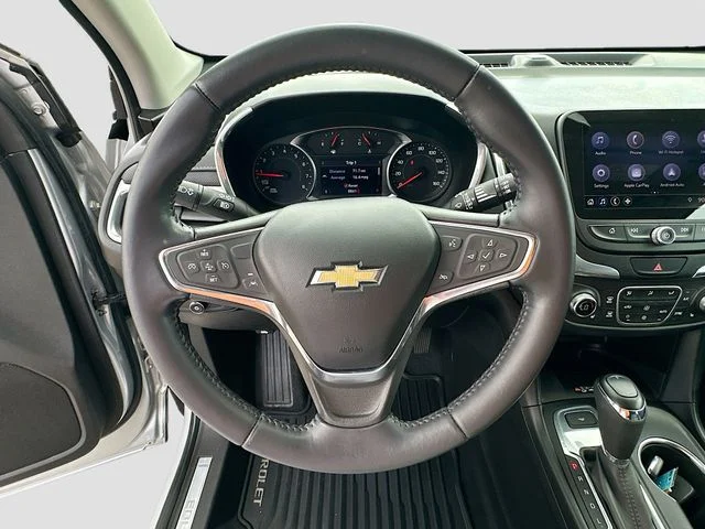 Used 2020 Silver Chevrolet Premier image 11