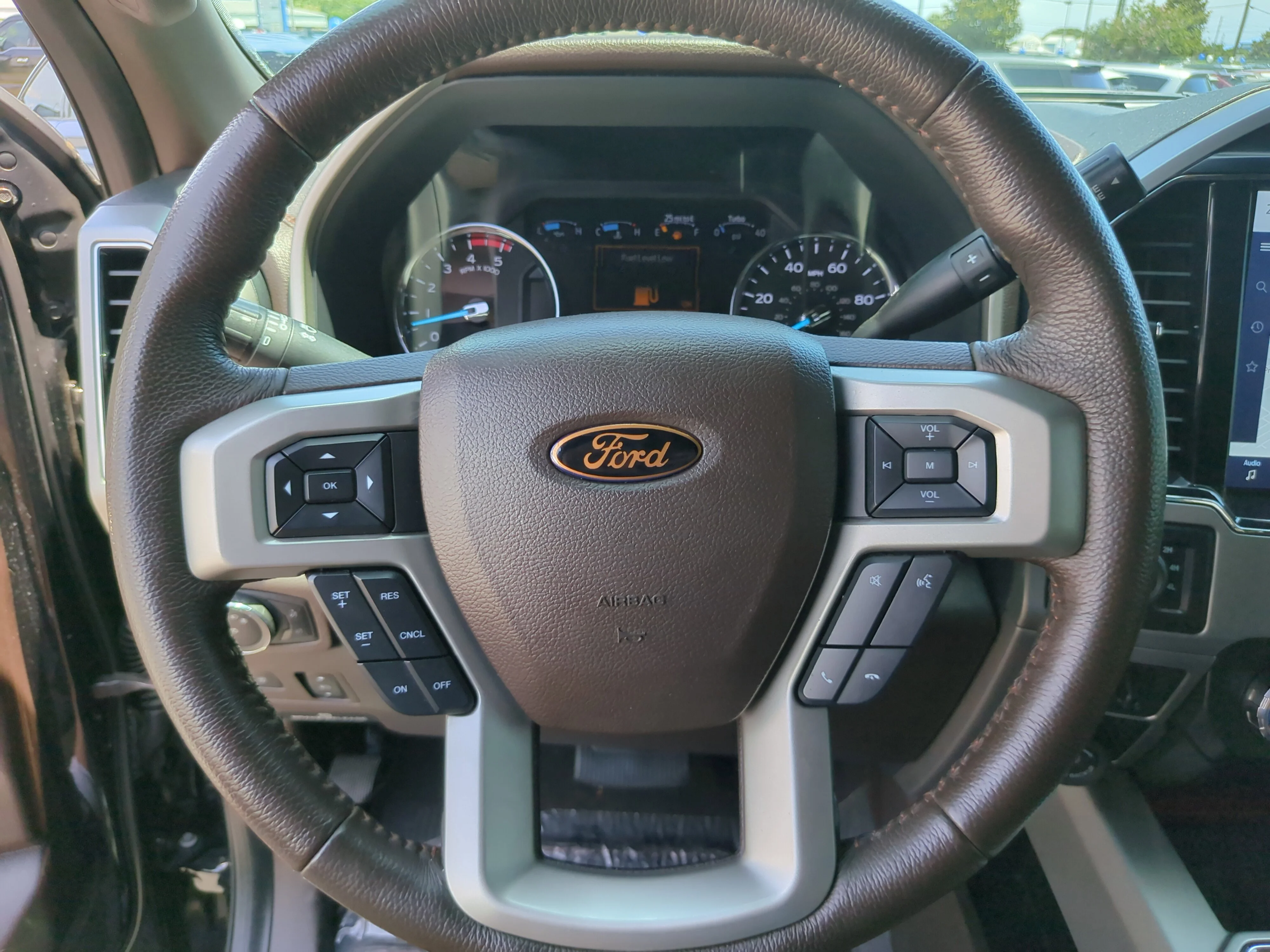 Used 2022 Agate Black Metallic Ford King Ranch image 30