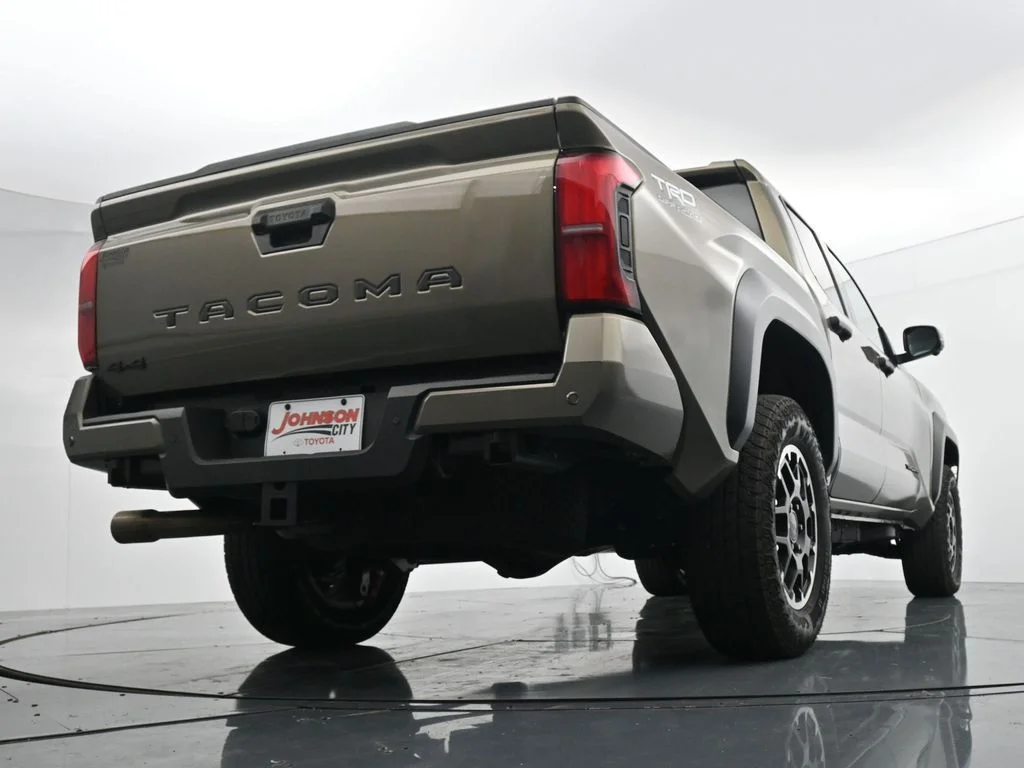 Used 2026  Toyota TRD Off-Road image 22
