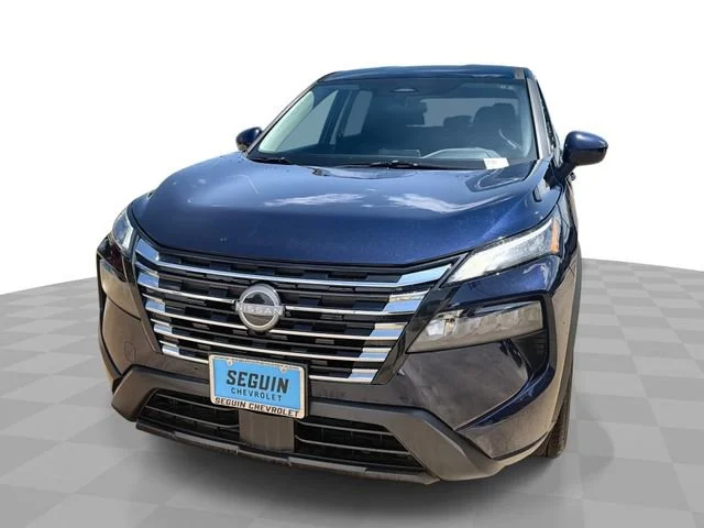 2025 Nissan Rogue SV - Photo 1
