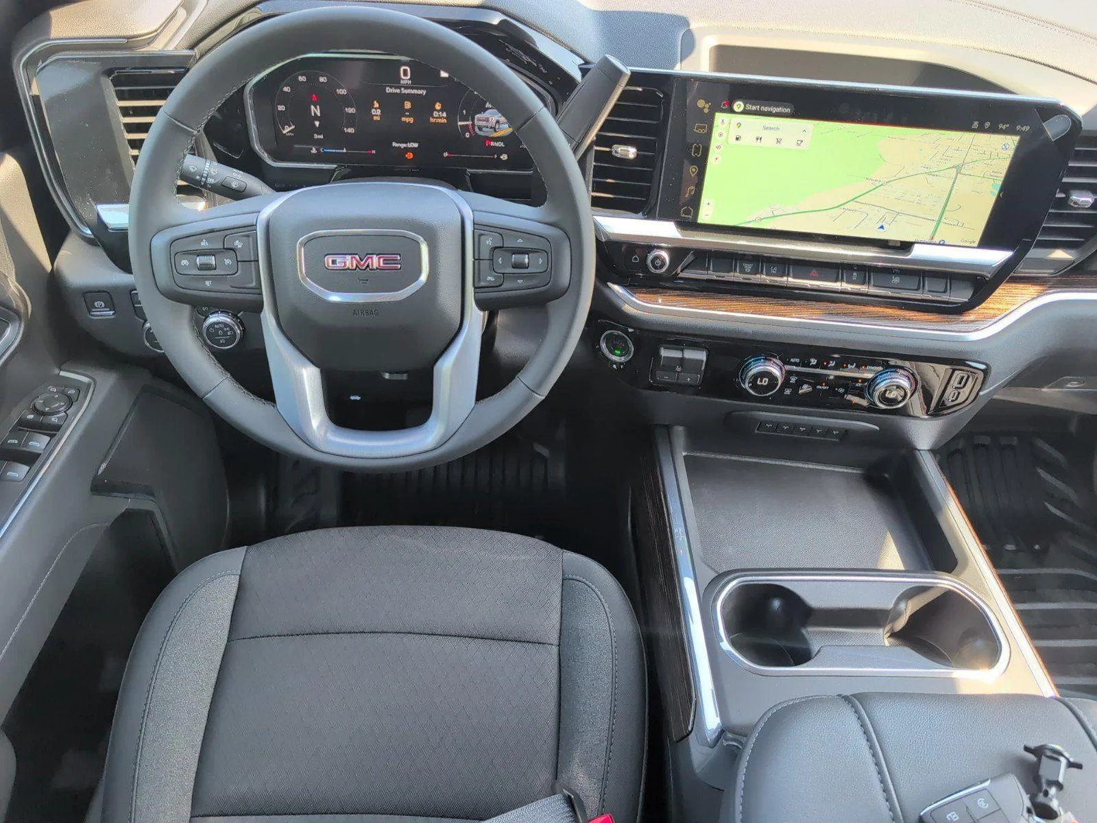 New 2026 Summit White GMC SLE image 33