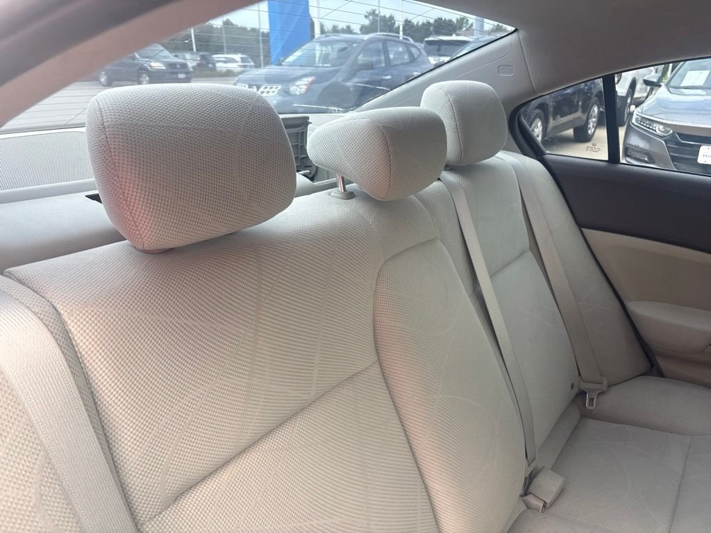 Used 2012 Silver Honda LX image 28