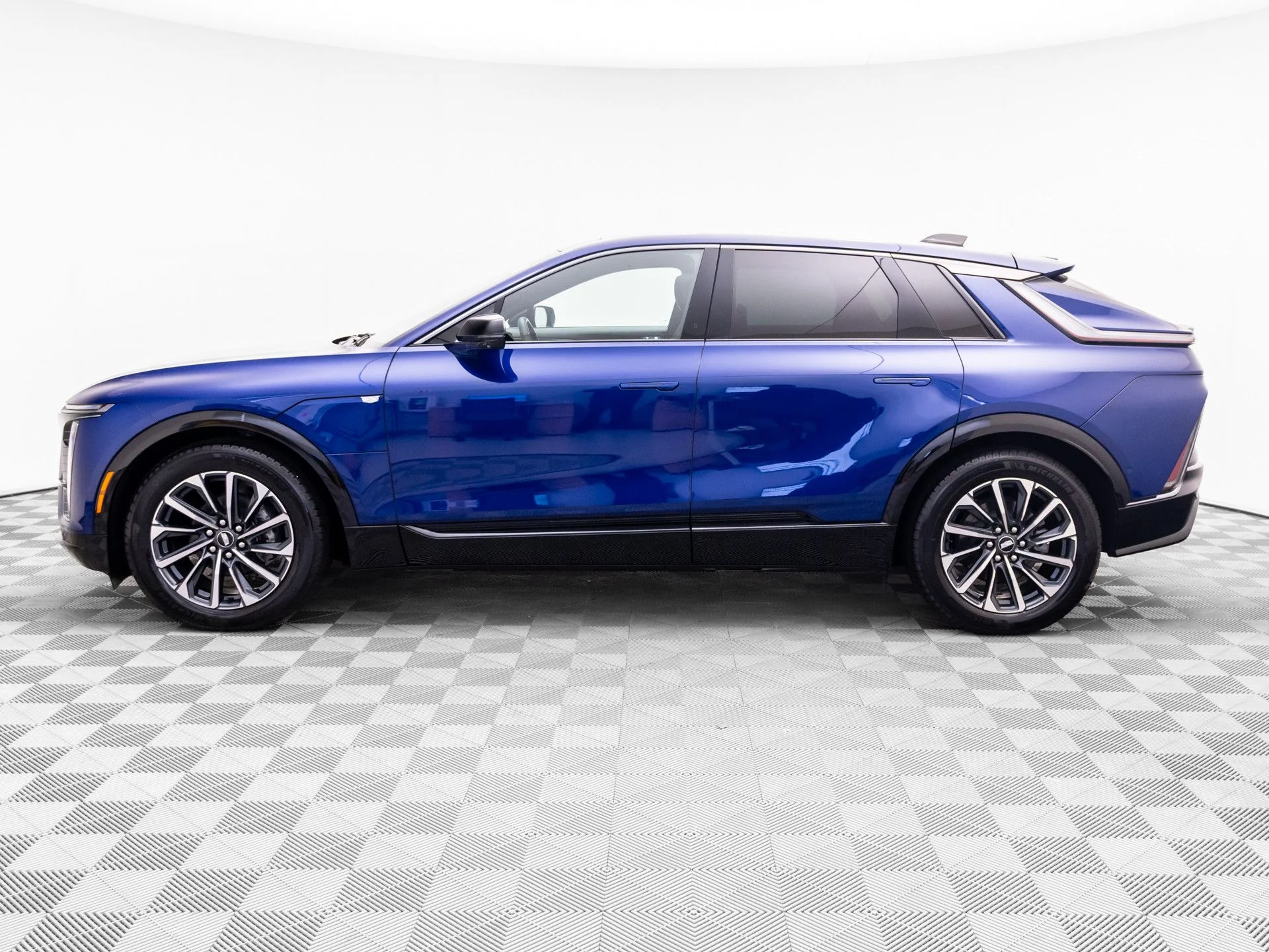 Used 2024 Blue Cadillac Sport 2 image 2