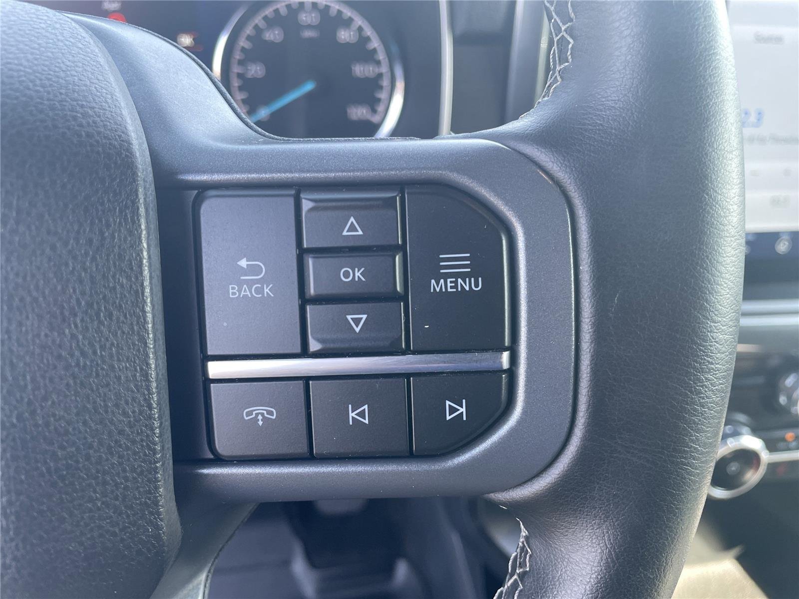 Used 2023 Carbonized Gray Ford XLT image 17