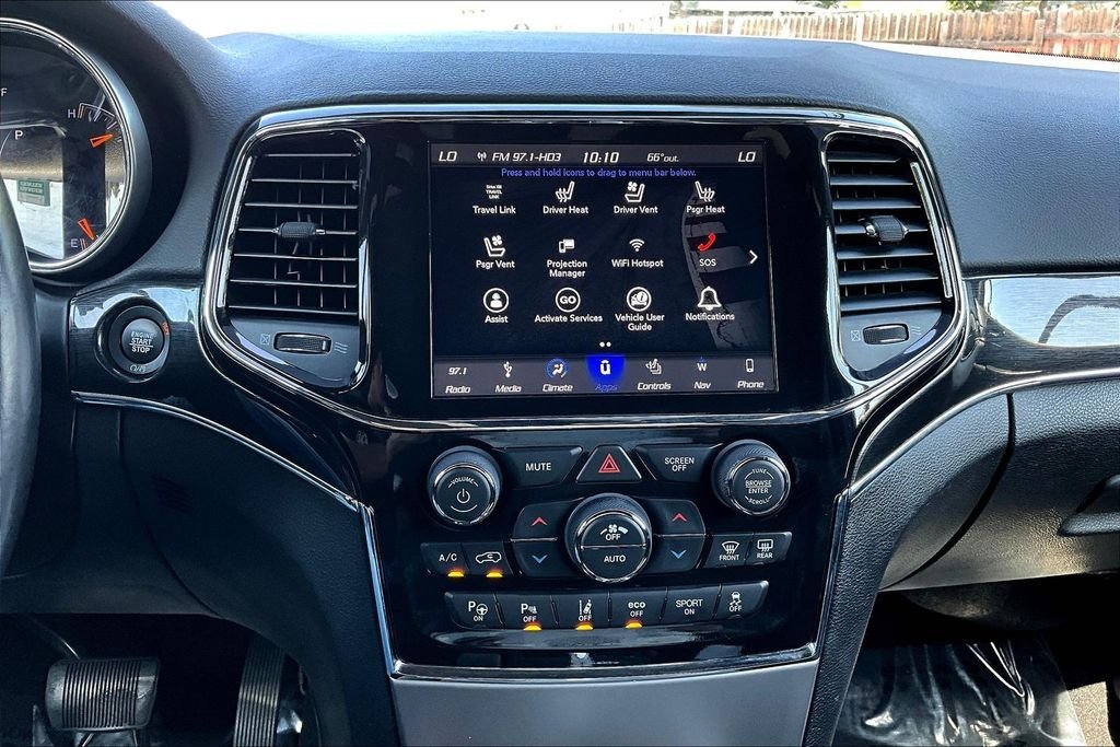 Used 2019 Silver Jeep Trailhawk image 17