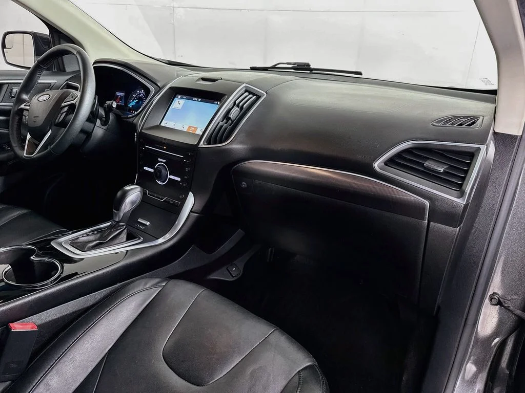 Used 2016 Gray Ford Titanium image 36