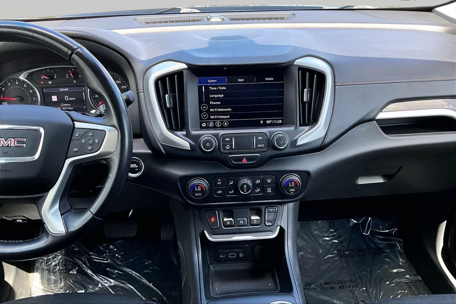 Used 2019 Ebony Twilight Metallic GMC SLE image 7