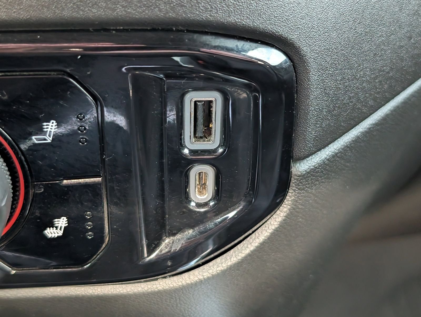 Used 2023 Summit White Chevrolet RST image 19