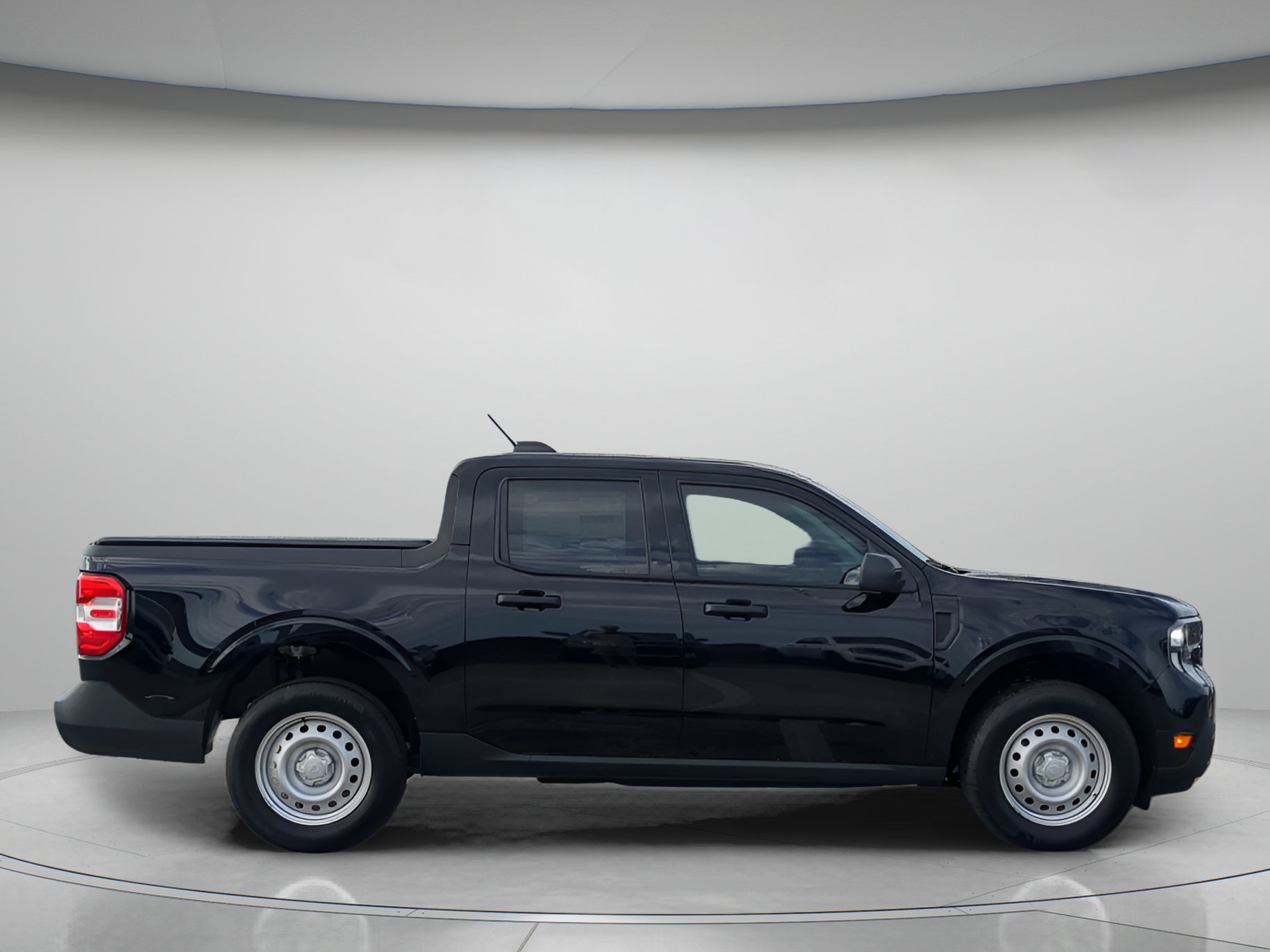 New 2026 Shadow Black Ford XL image 36