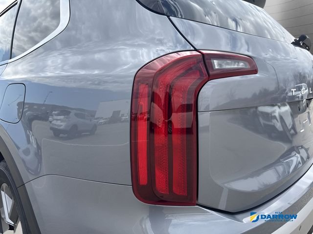Used 2023 Silver Kia LX image 27