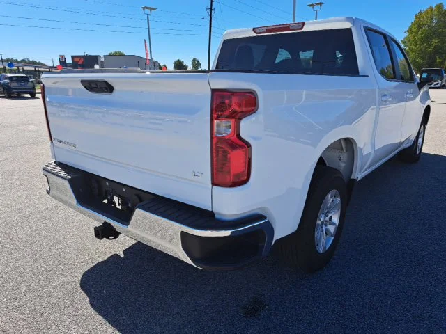 Used 2026 White Chevrolet LT image 6