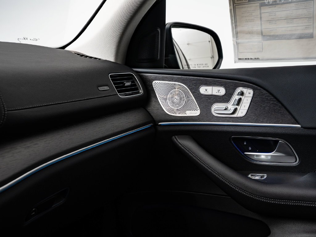 New 2026 Obsidian Black Metallic Mercedes-Benz GLS 450 image 44