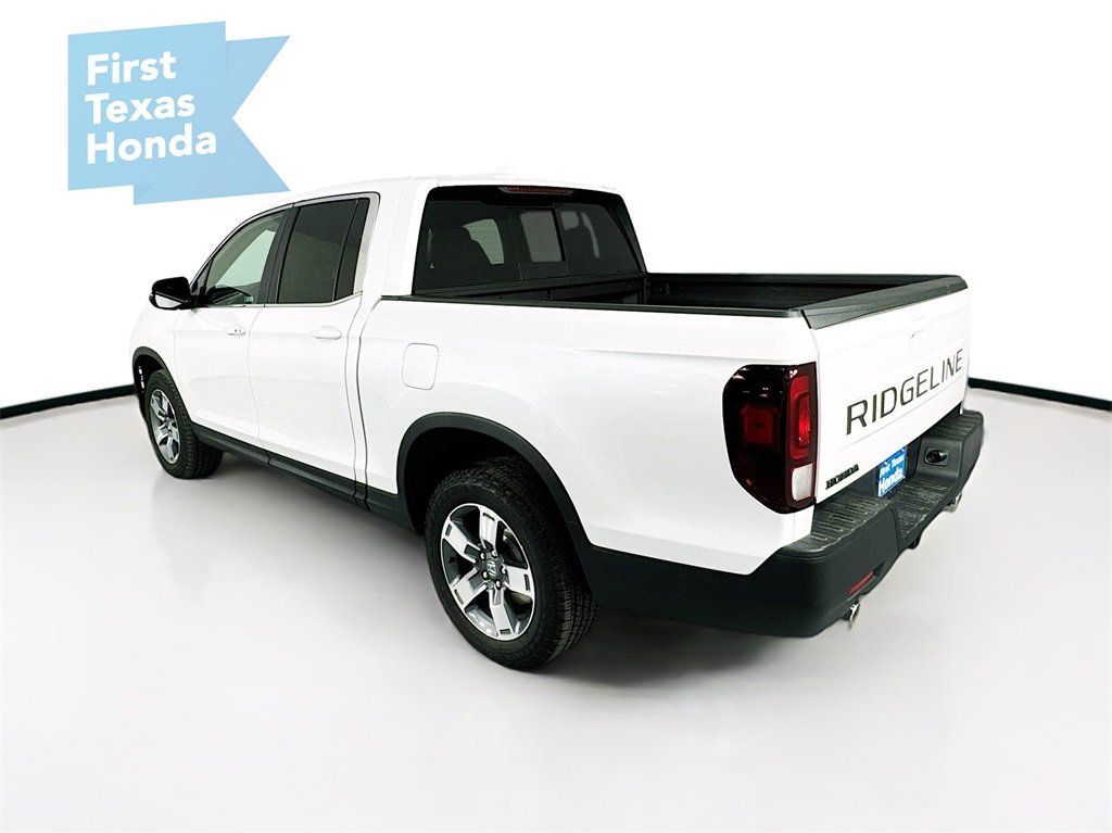 New 2026 Platinum White Pearl Honda RTL image 5