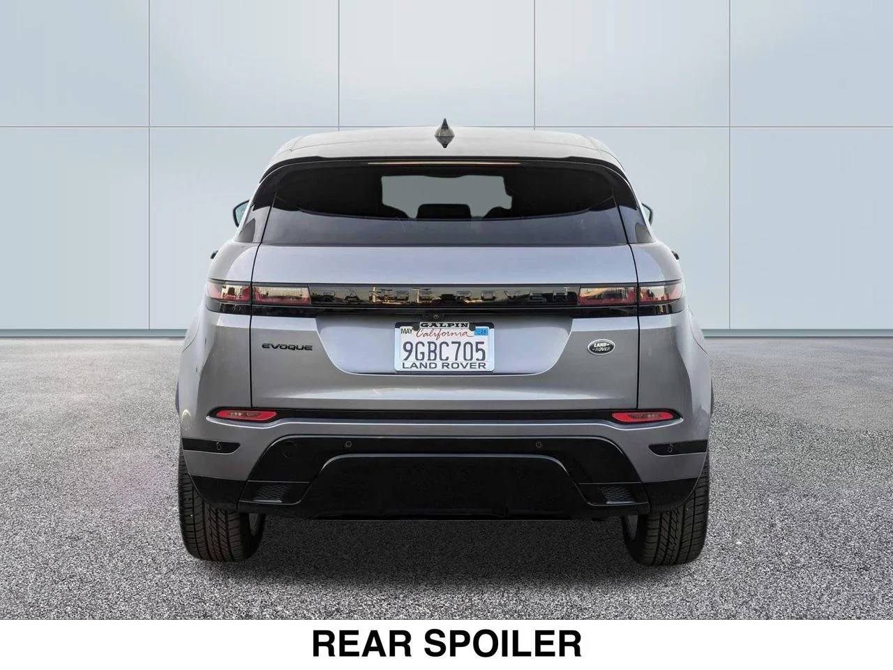 Used 2023 ELGER GRAY Land Rover R-Dynamic SE image 4