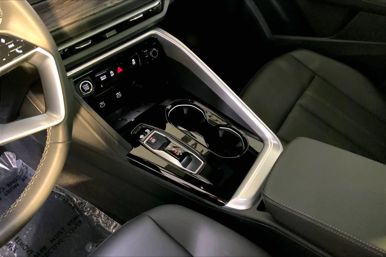 Used 2025 Tambora Gray Metallic Audi Premium image 17
