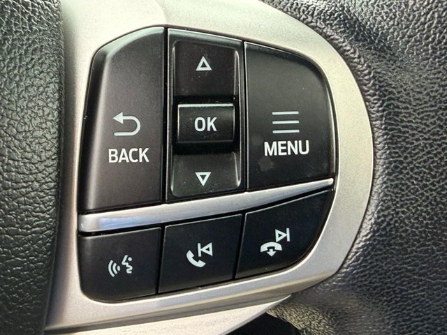 Used 2023 Black Ford XLT image 22