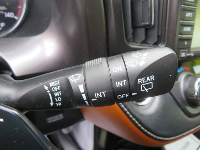 Used 2017  Toyota SE image 31