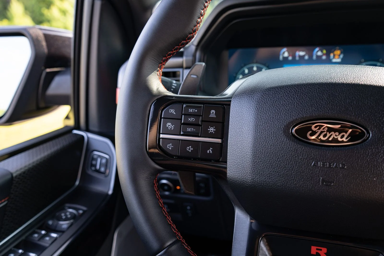Used 2025 Black Ford Raptor R image 68