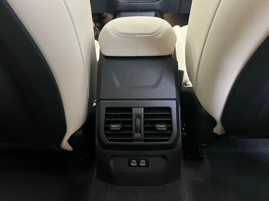 2026 BMW 2 Series 228 - Photo 9