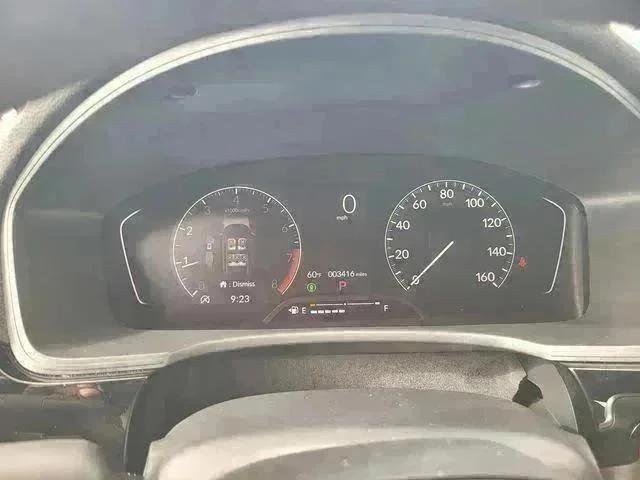 Used 2024  Honda LX image 29