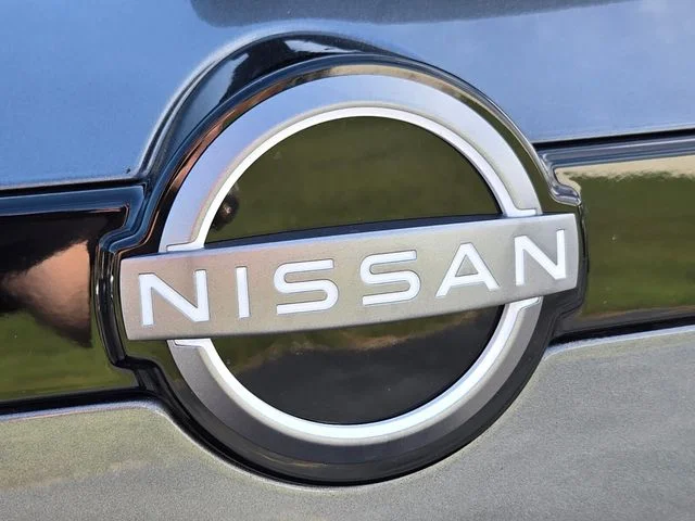 Used 2025 Gray Nissan Rock Creek image 17