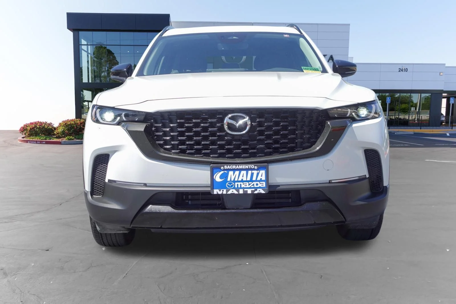 Certified Used 2025 Wind Chill Pearl Mazda Premium image 10