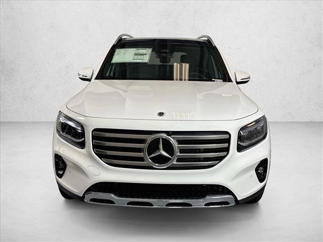 New 2026 Polar White Mercedes-Benz GLB 250 image 32