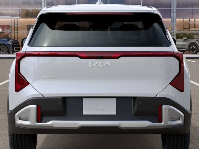 New 2027 Snow White Pearl Kia EX image 13