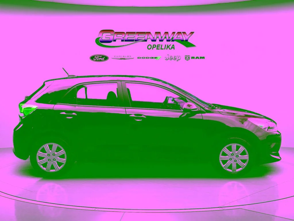 Used 2023 Black Kia S image 8