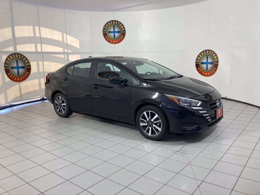 2025 Nissan Versa Sedan SV - Photo 17