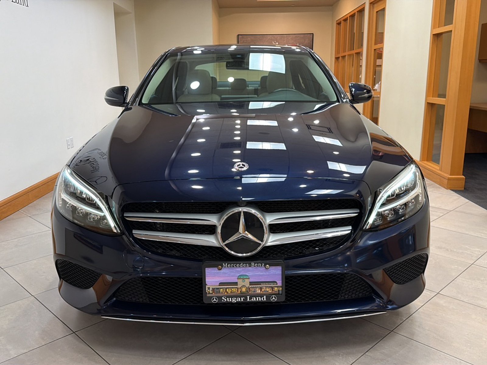 Used 2021 Lunar Blue Metallic Mercedes-Benz 4MATIC® Sedan image 3