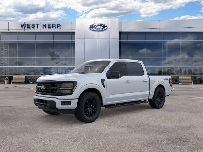 New 2026 Oxford White Ford XLT image 2