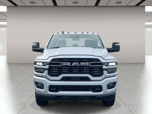 New 2026 Silver-Zynith Exterior Paint RAM Big Horn image 9