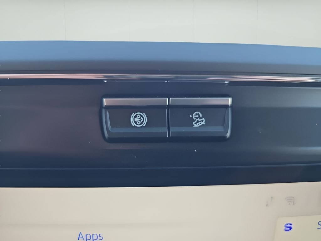 New 2026 Avalanche Ford F-350® Lariat® image 27
