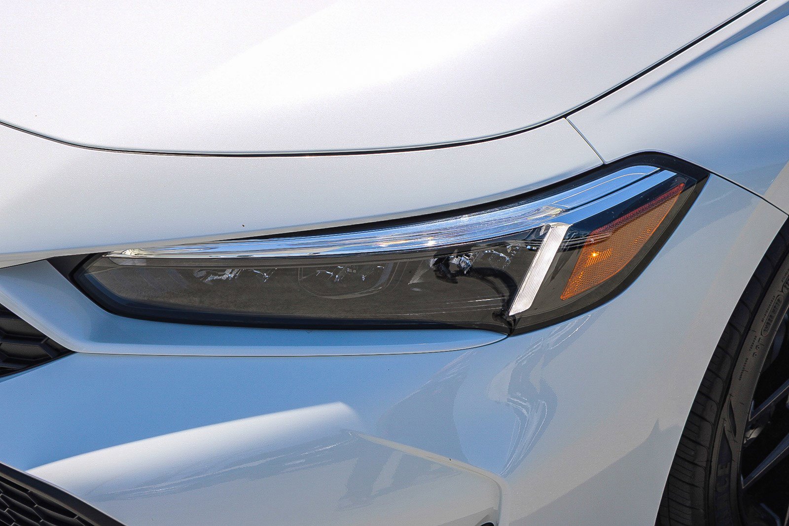 New 2026 Platinum White Pearl Honda Sport image 4